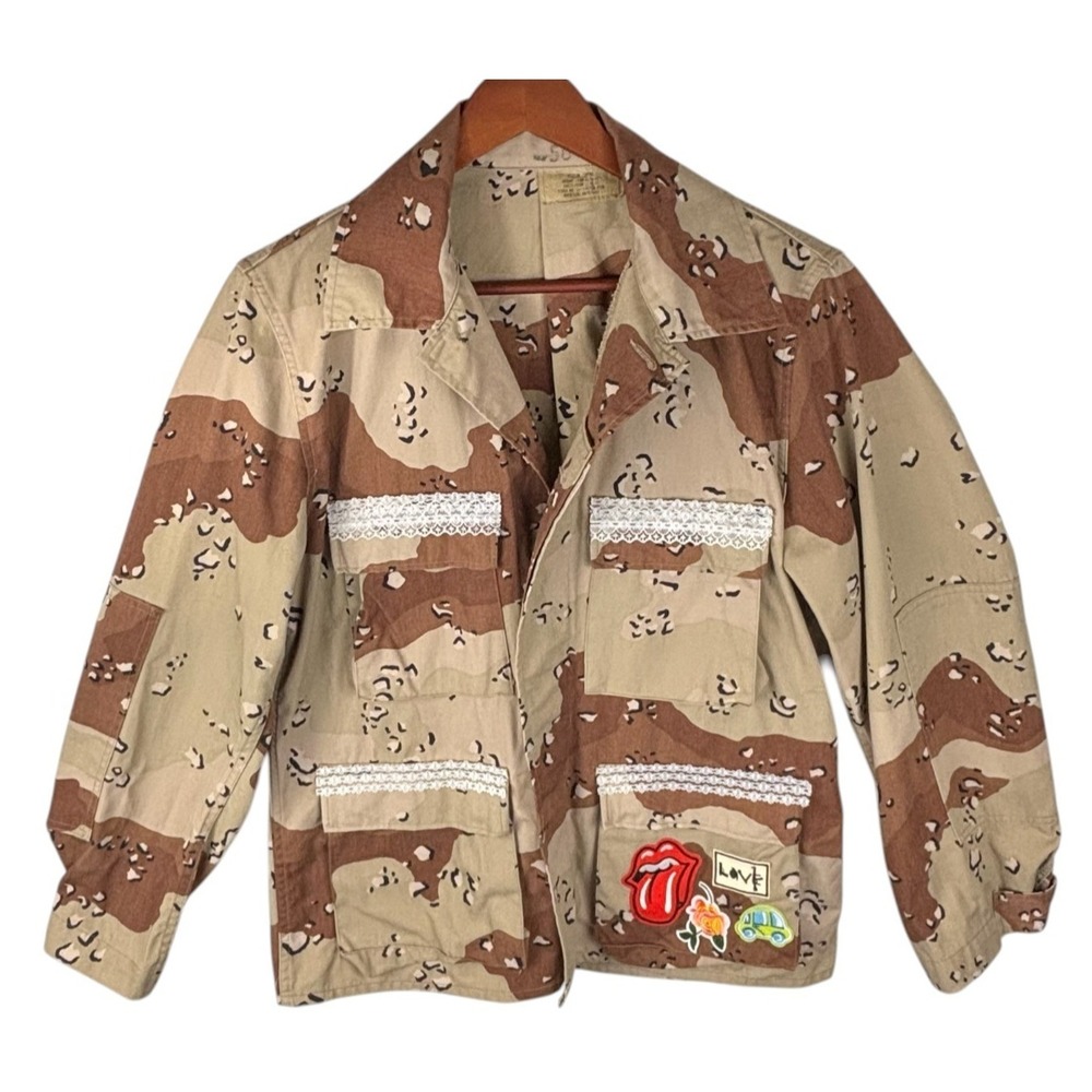 Vtg Upcycled Desert Camo Jacket M‎ Soggy Dollar Bar Indie Sleaze Grunge Festival